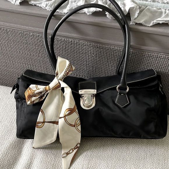 Vintage Prada Vitello & Tessuto Easy Bag